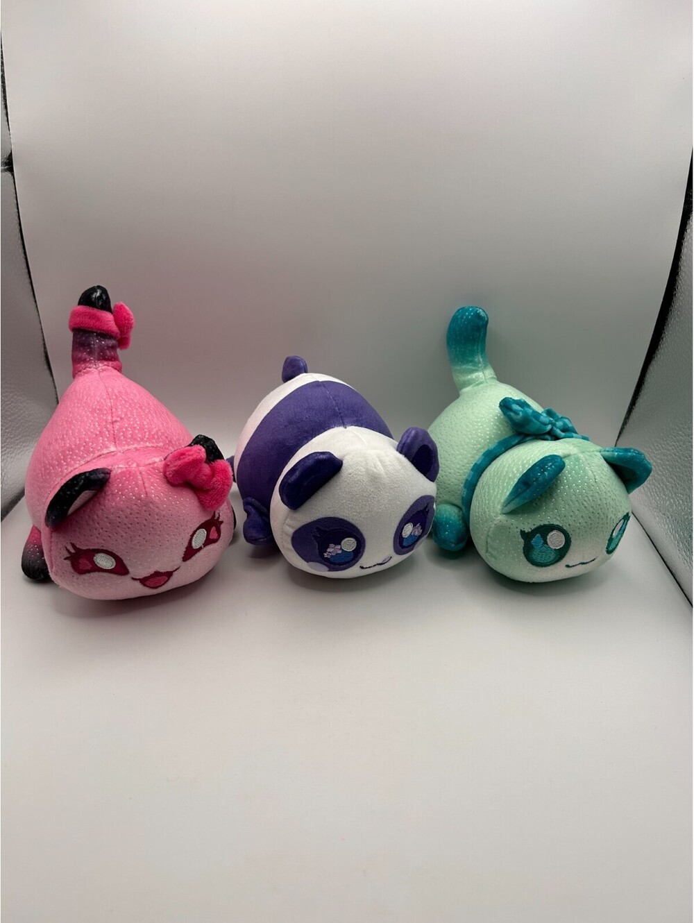 Aphmau MeeMeows Lot of 3 Panda Pink Sparkle Mint Cat Plush